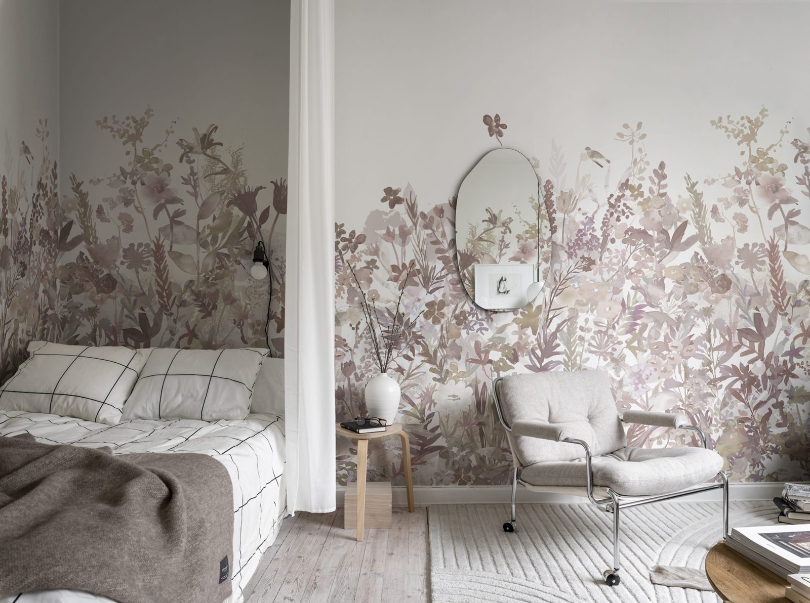 May Meadow, Dusty Pink, Rebel Walls 3