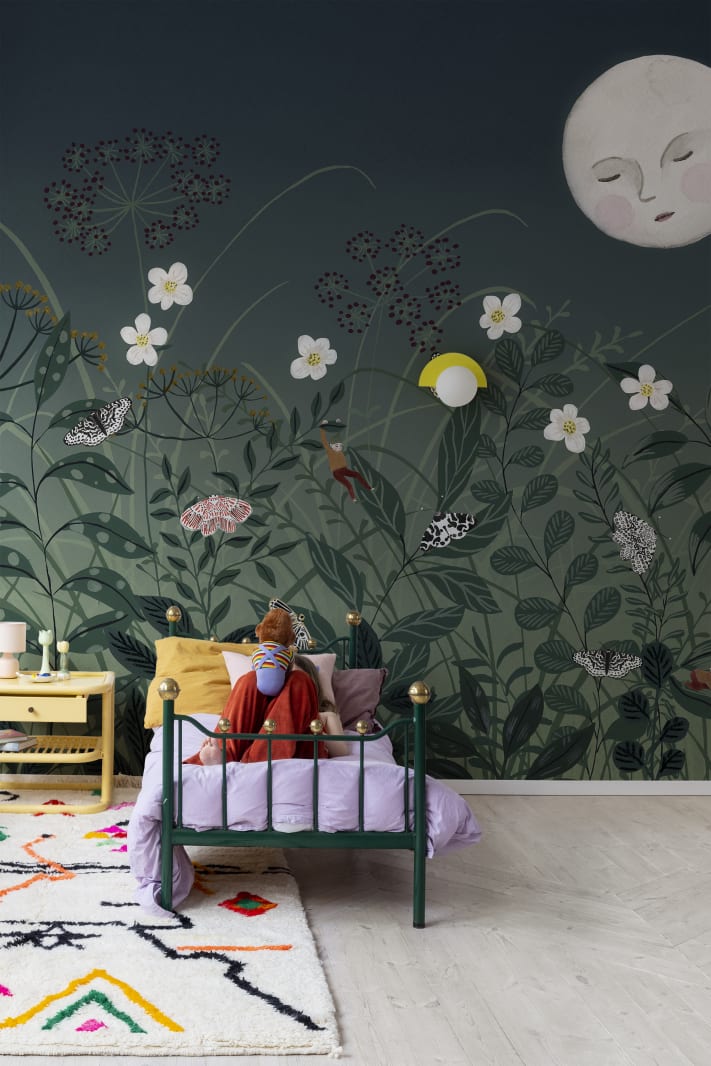 Pixie, Night, Rebel Walls 3