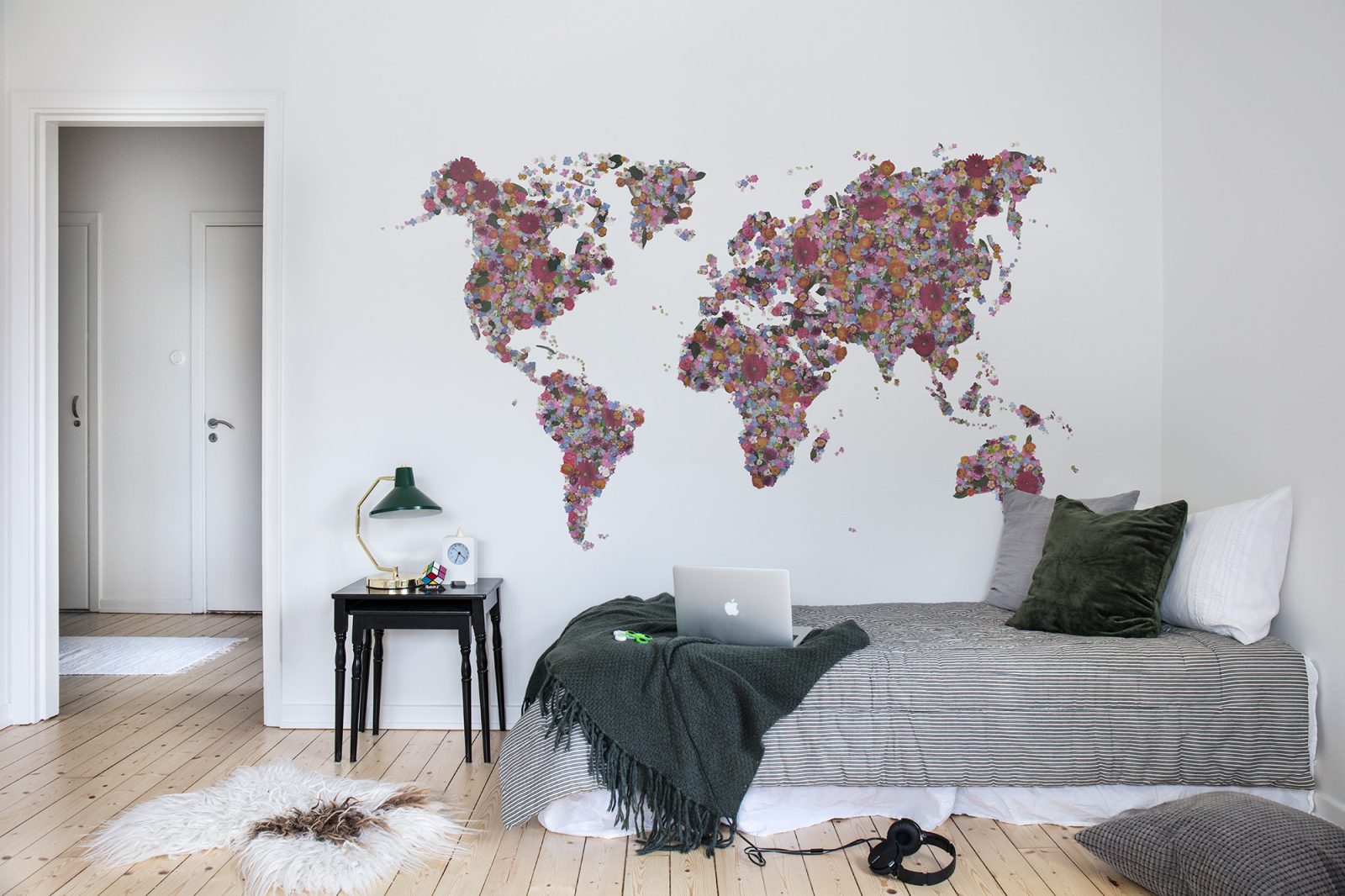 Floral World, Rebel Walls 2