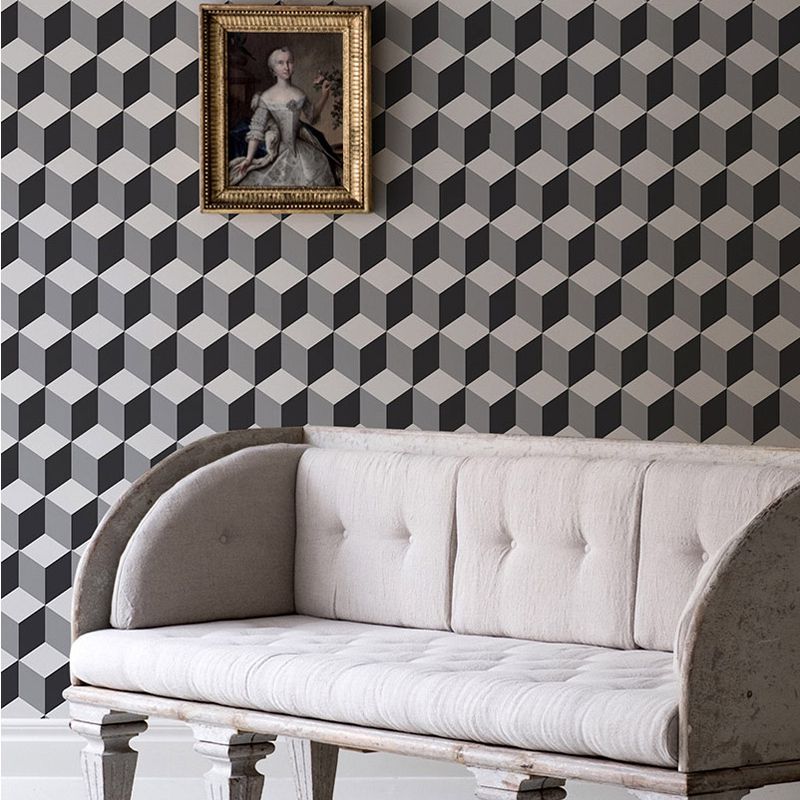 Black and White Cube, VLAdiLA 2