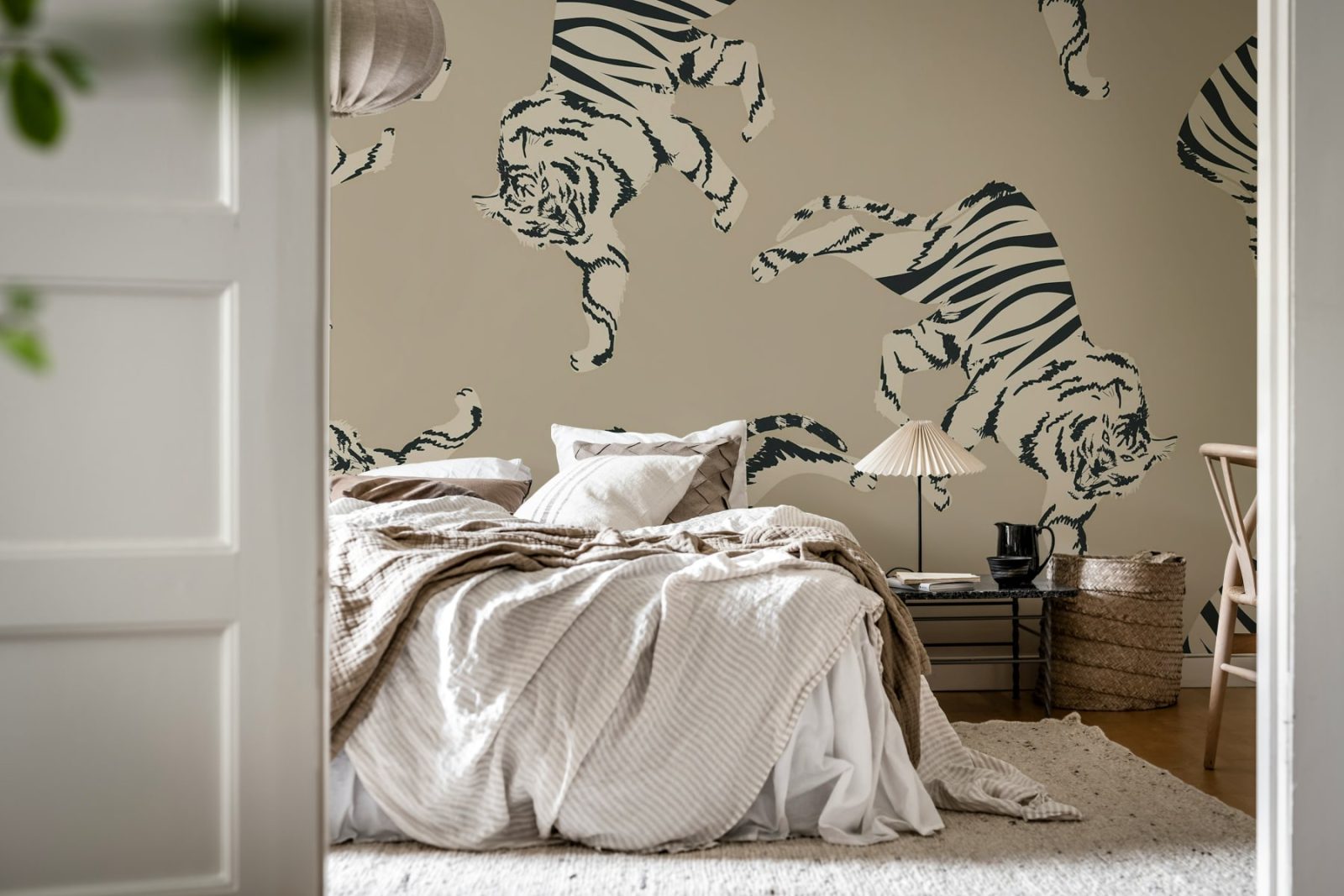 Quirky Tigers, Beige, Rebel Walls 2