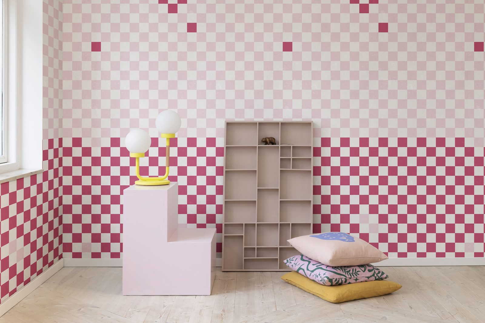 Pixels, Magenta, Rebel Walls 2