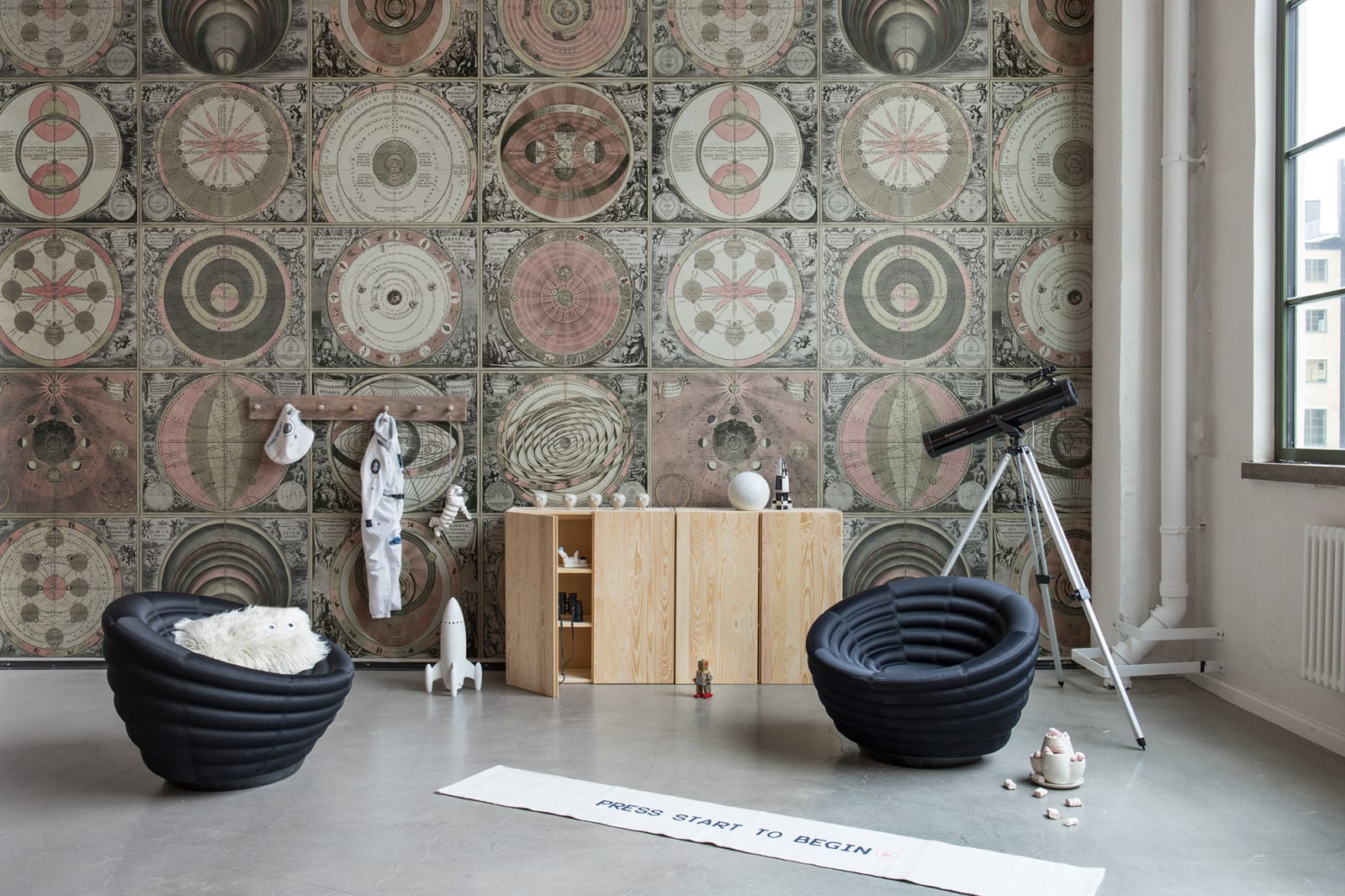 Solar System, Rebel Walls 3