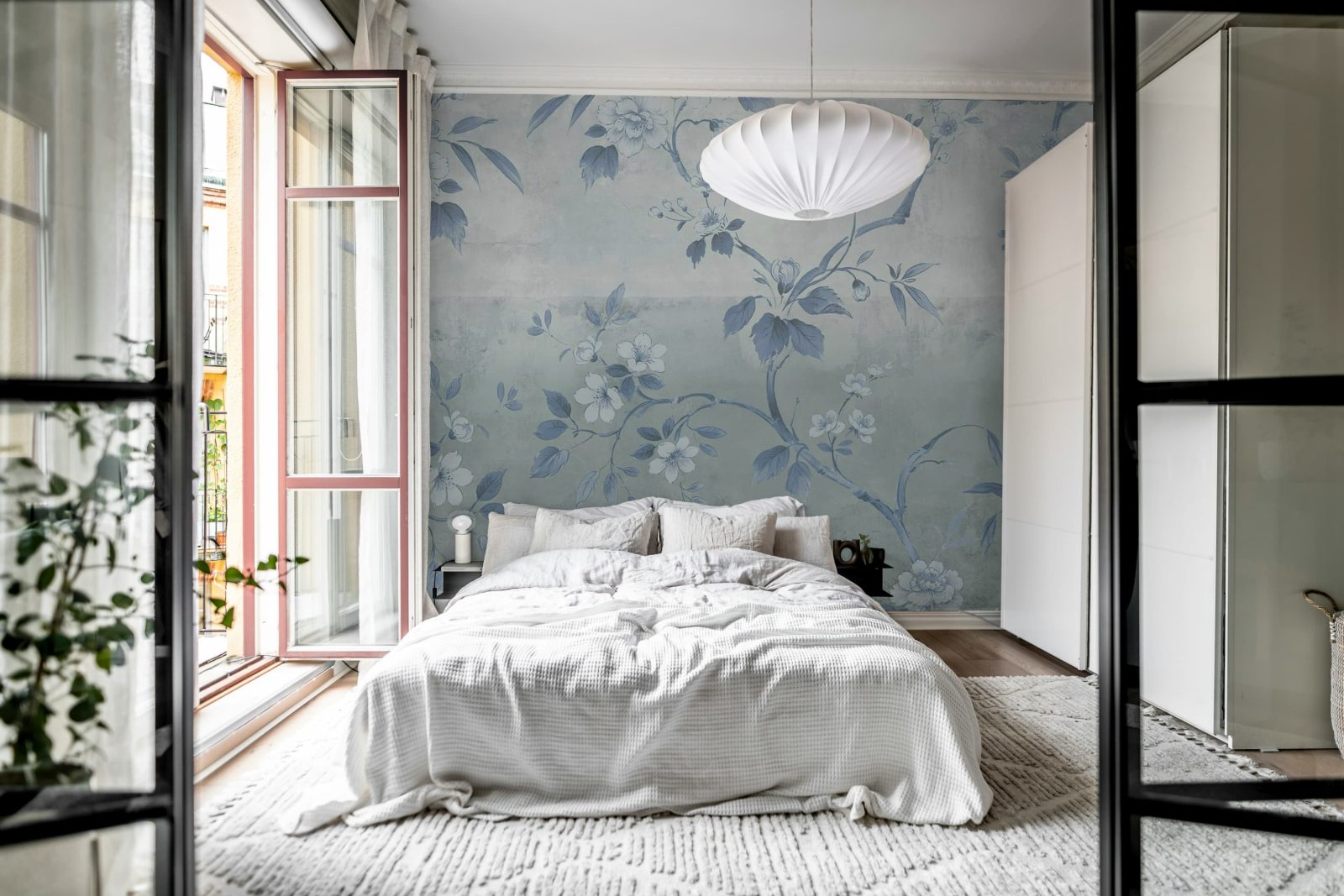 Concrete Flowers, Blue, Rebel Walls 3