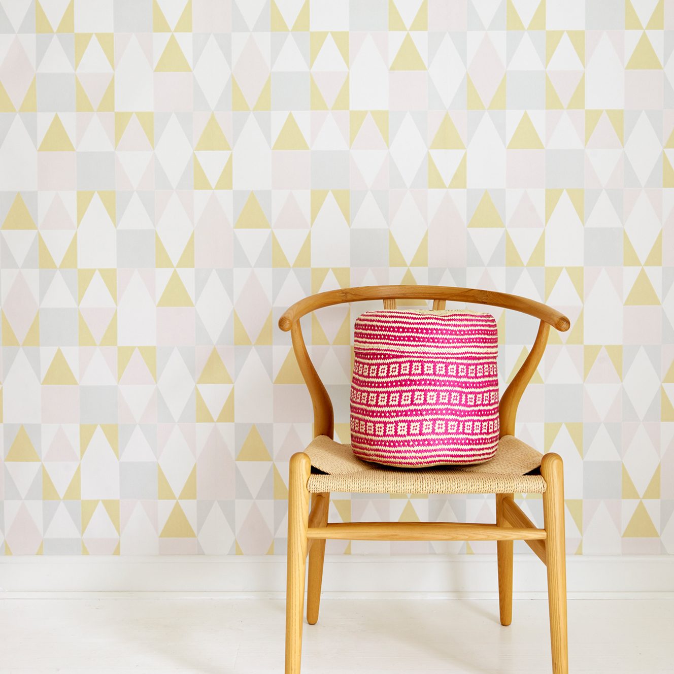 Alice, Pink/Yellow, Majvillan 2