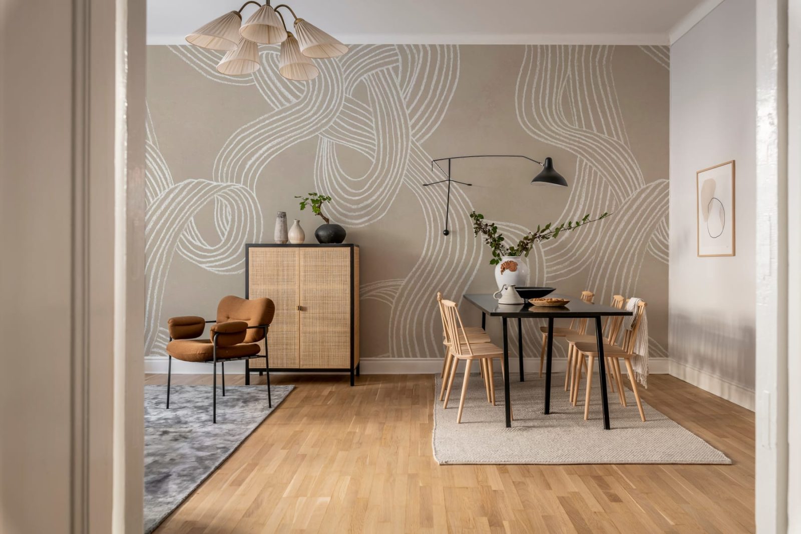 Stripes Repeatable, Beige, Rebel Walls 3