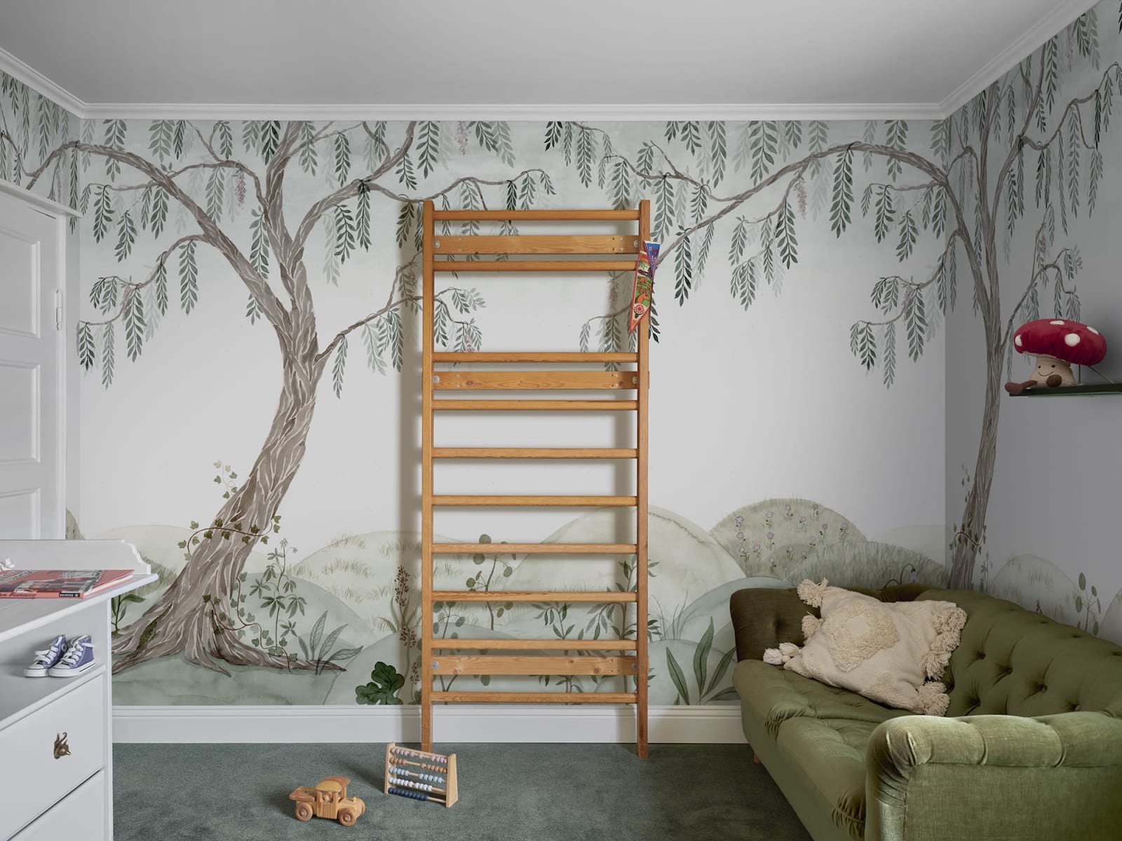 Dreamy Tree, Light Green, Rebel Walls 3