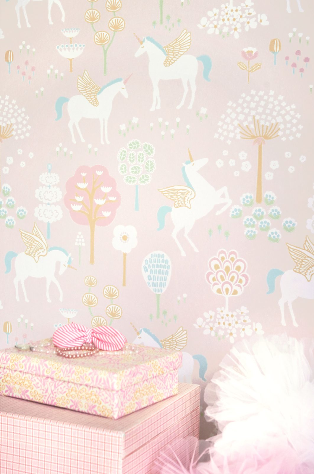 True Unicorns, Pink, Majvillan 4