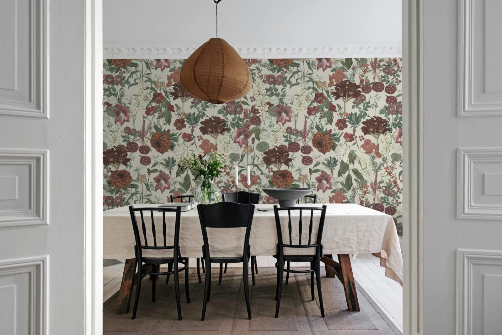 Wintergarden, White, Rebel Walls 3