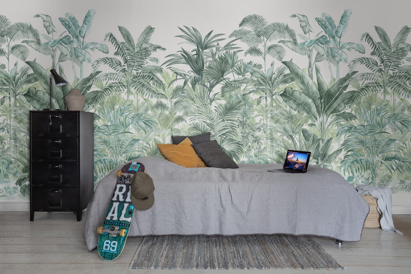 Pride Palms, Emerald, Rebel Walls 3