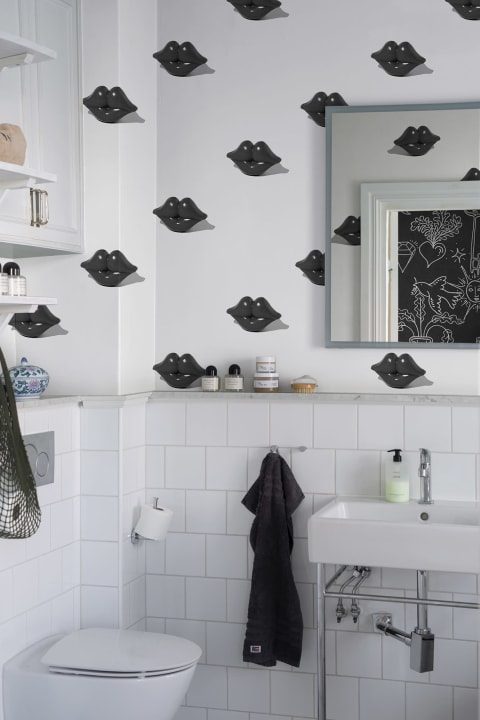 Kissing Booth, Black, Rebel Walls 3