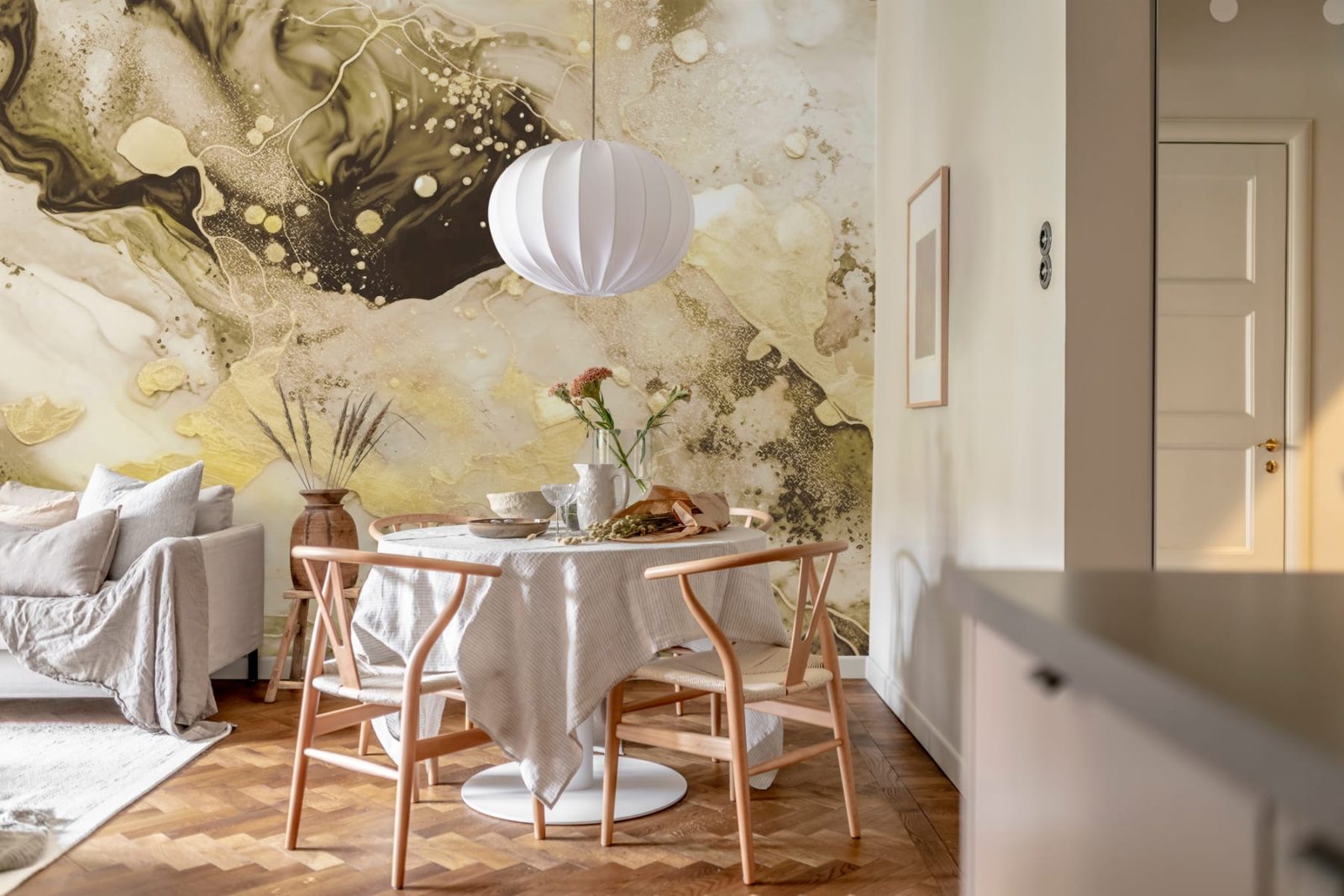 Marble Stream, Gold, Rebel Walls 2