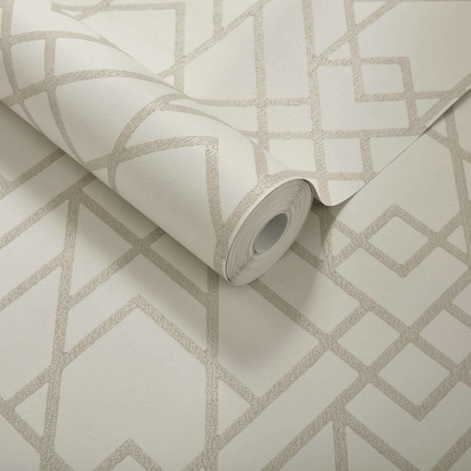 Metro, Sand Neutral Luxury Geometric, 1838 Wallcoverings, 5.3mp / rola 3