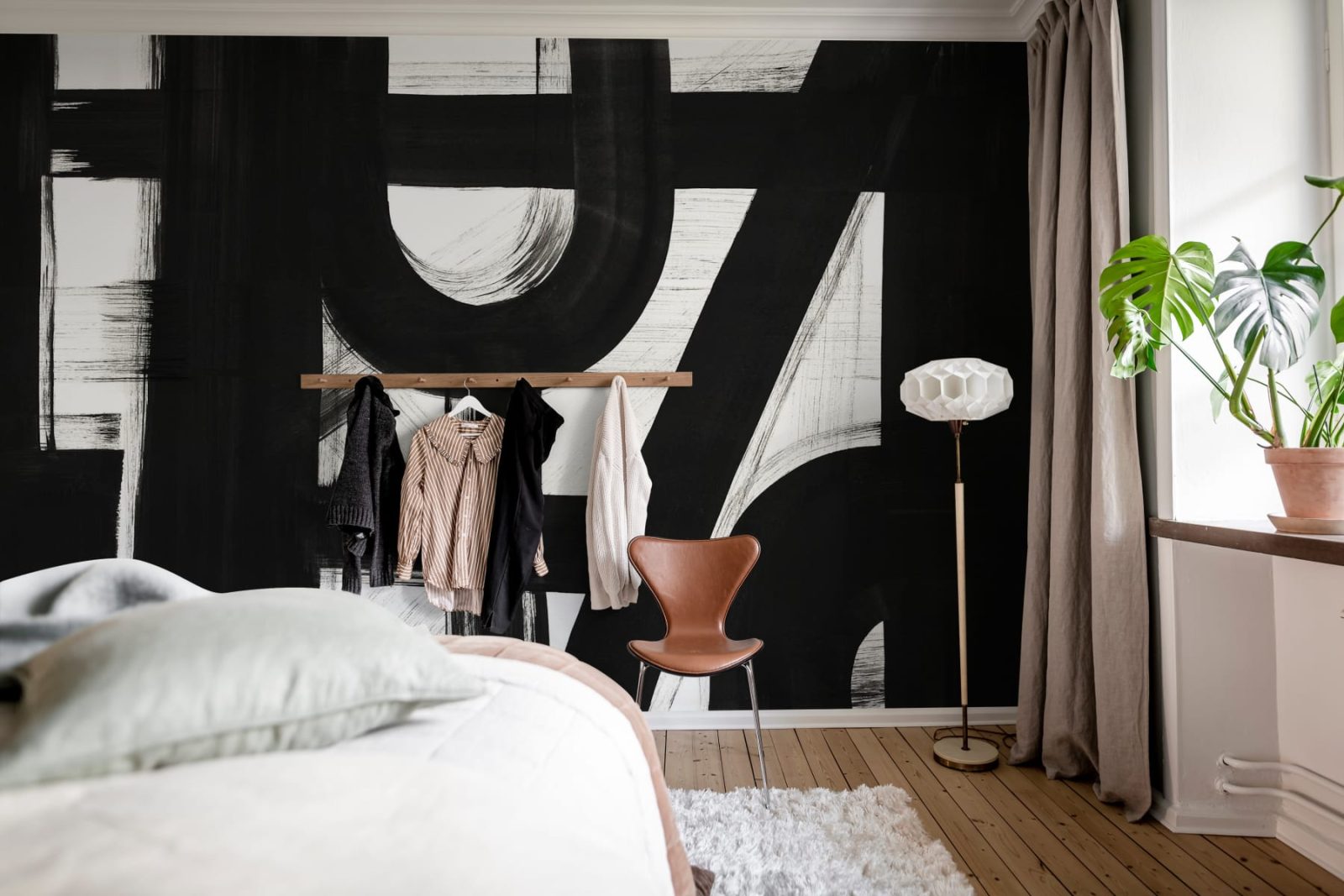 Bold Lines, Black & White, Rebel Walls 3