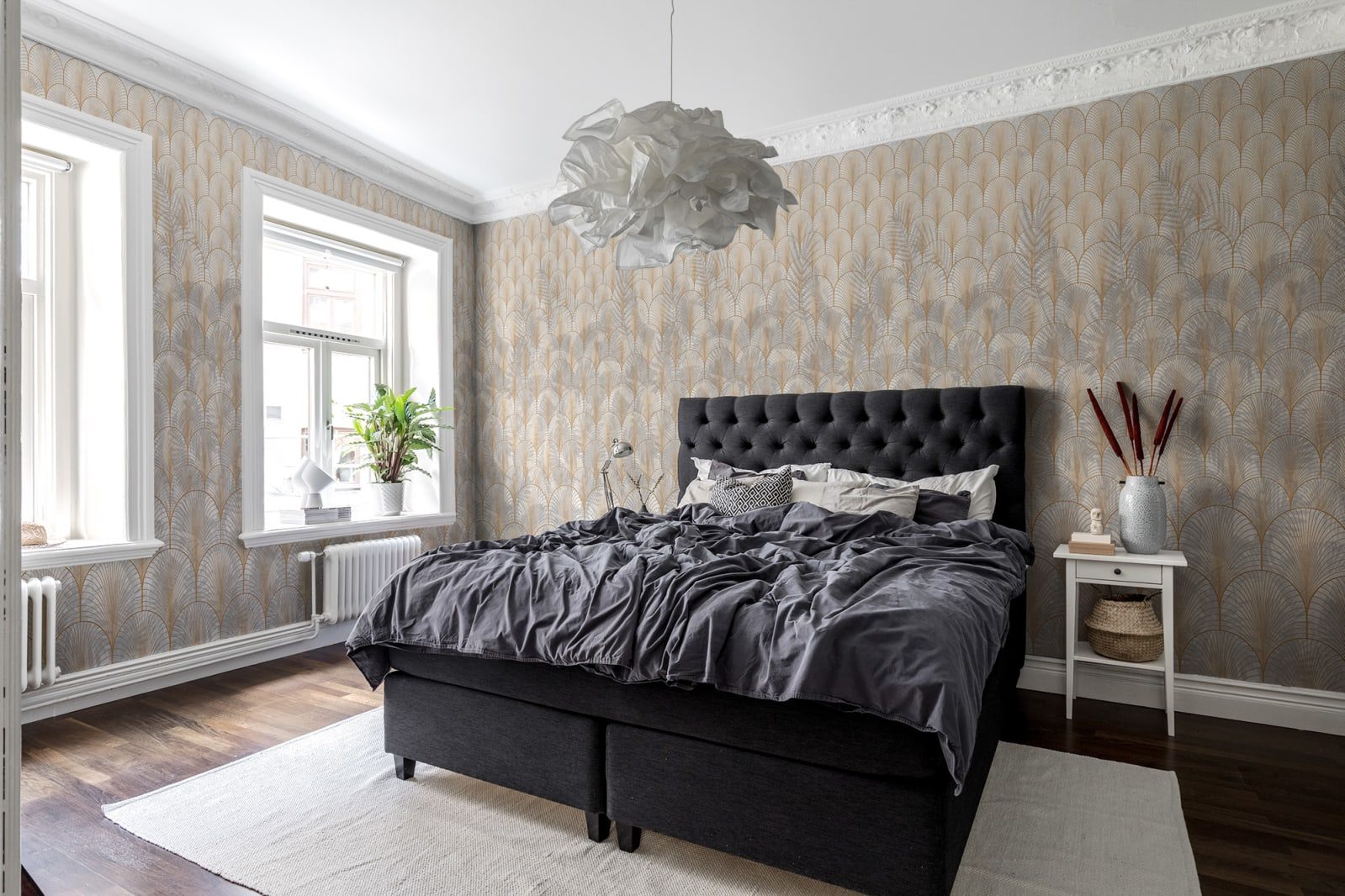 Opulent Shadows, Rebel Walls 4
