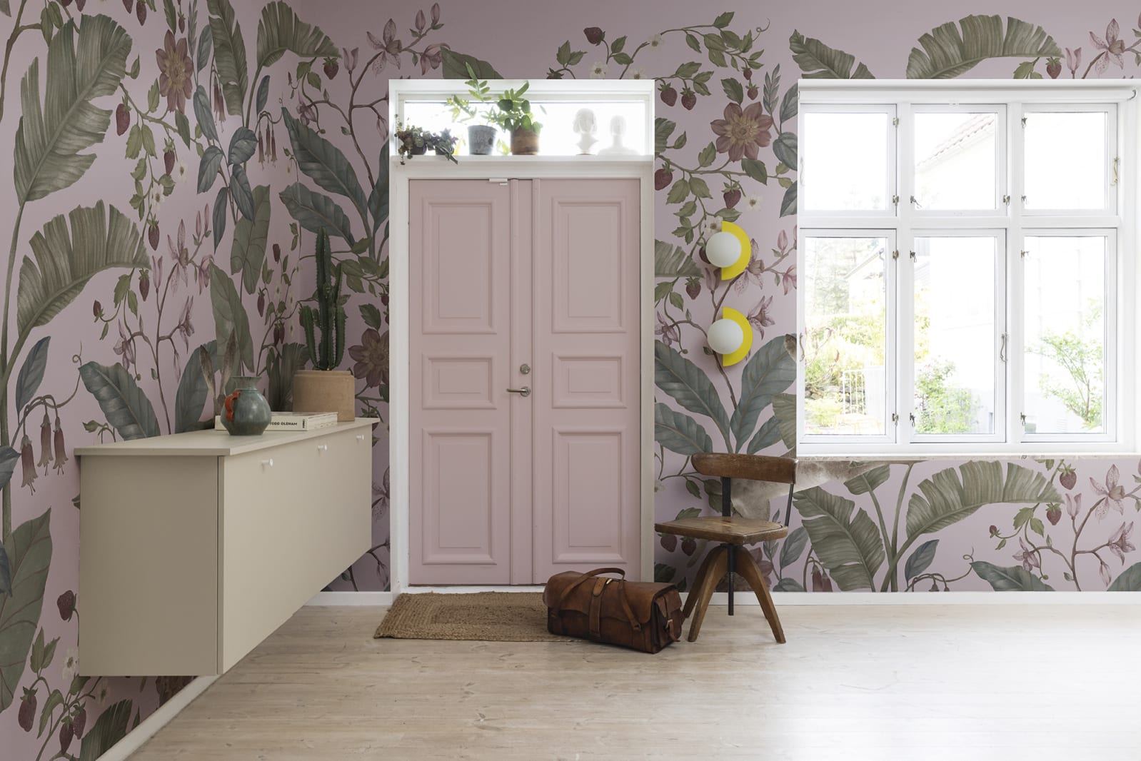 Strawberry Field, Pink, Rebel Walls 2