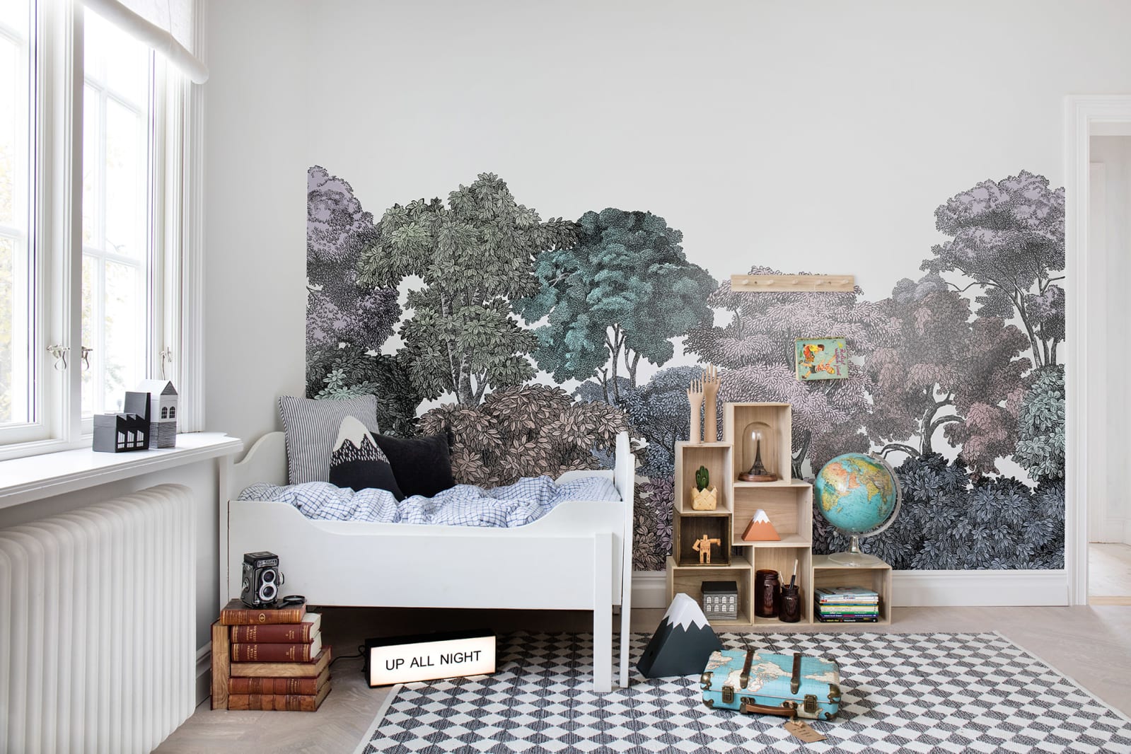 Bellewood, Rainbow, Rebel Walls 5