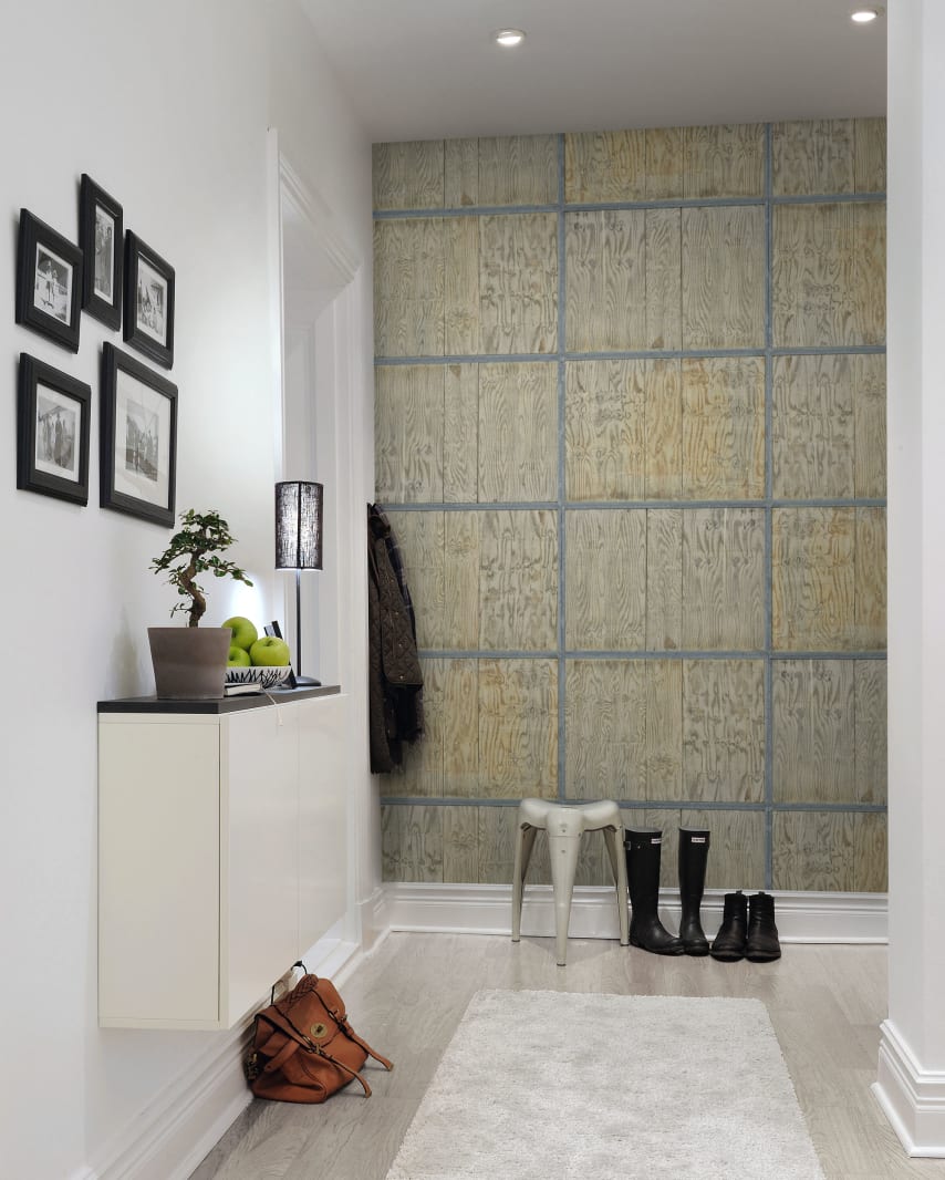 Wooden Frames, Rebel Walls 2
