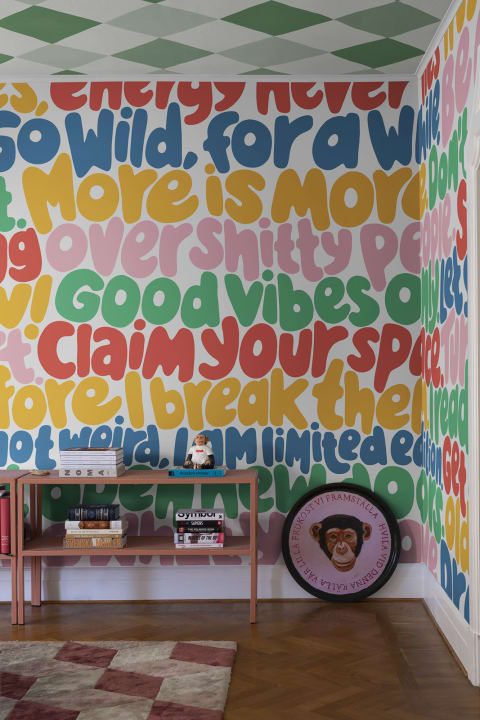 Blah Blah Blah, Rainbow, Rebel Walls 2