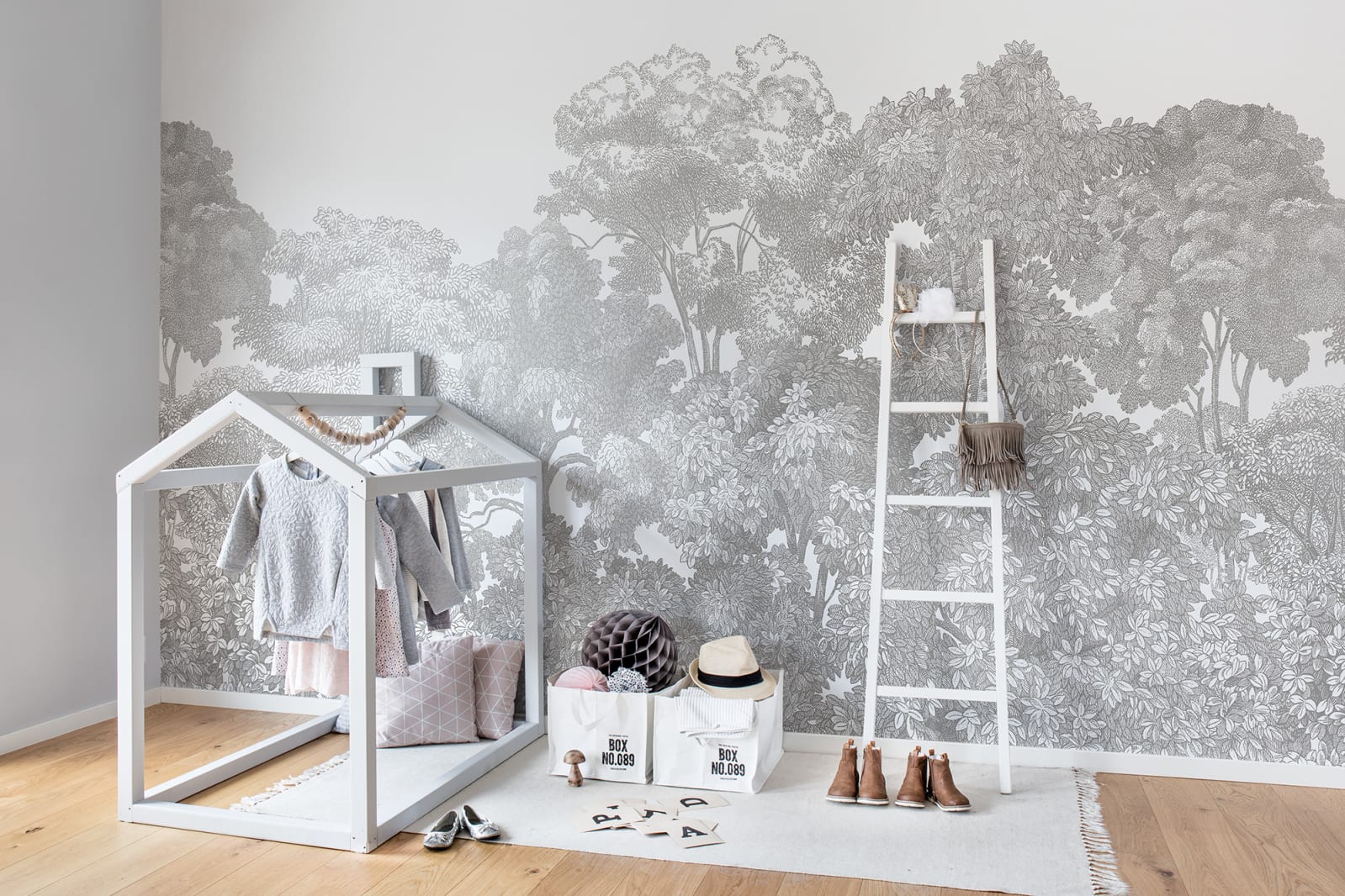 Bellewood, Grey Toile, Rebel Walls 2