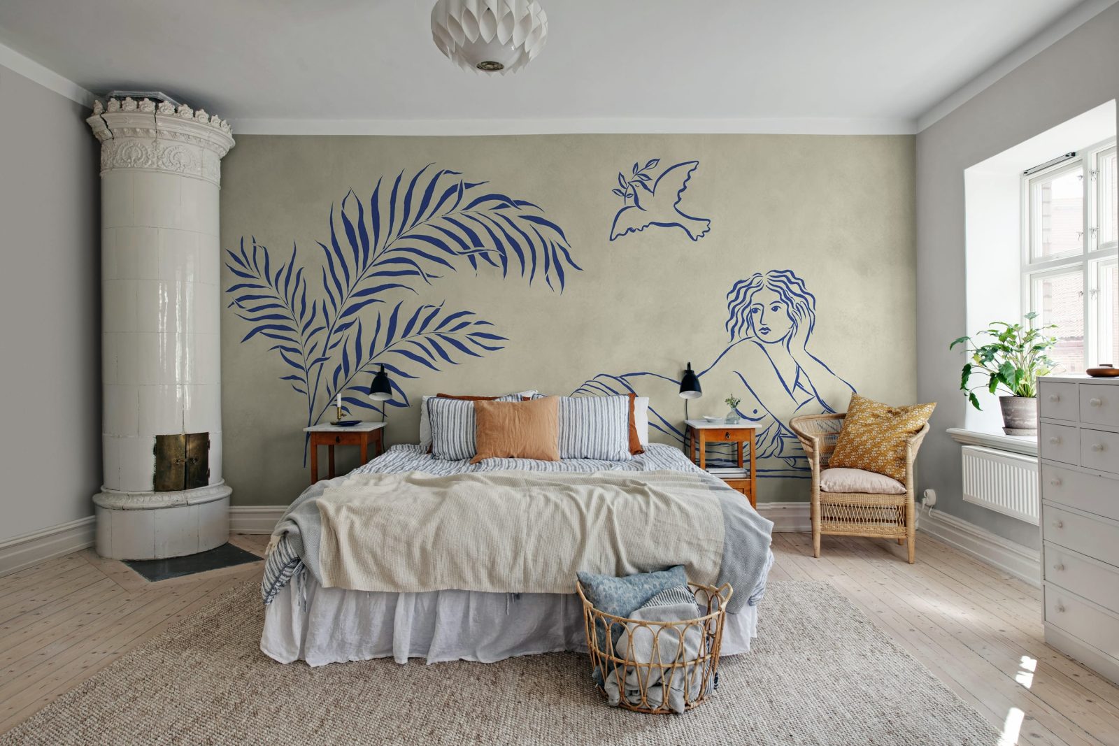 Antiquity, Blue, Rebel Walls 2