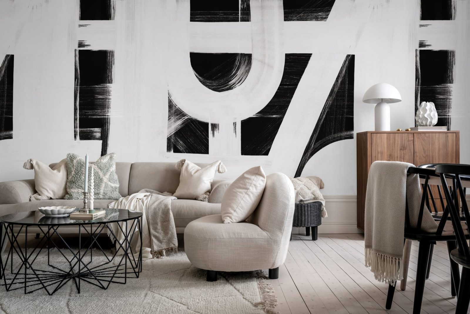 Bold Lines, Black, Rebel Walls 3
