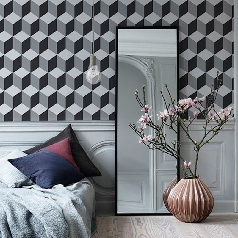 Black and White Cube, VLAdiLA 3