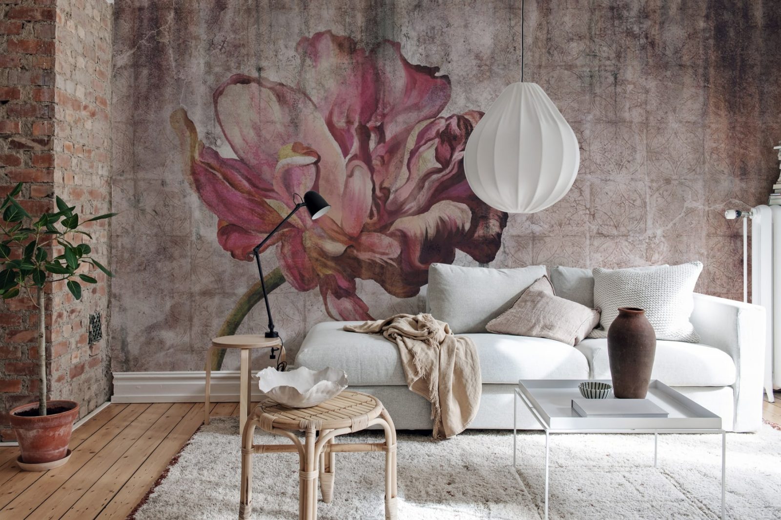 Vintage Tulip, Rebel Walls 2