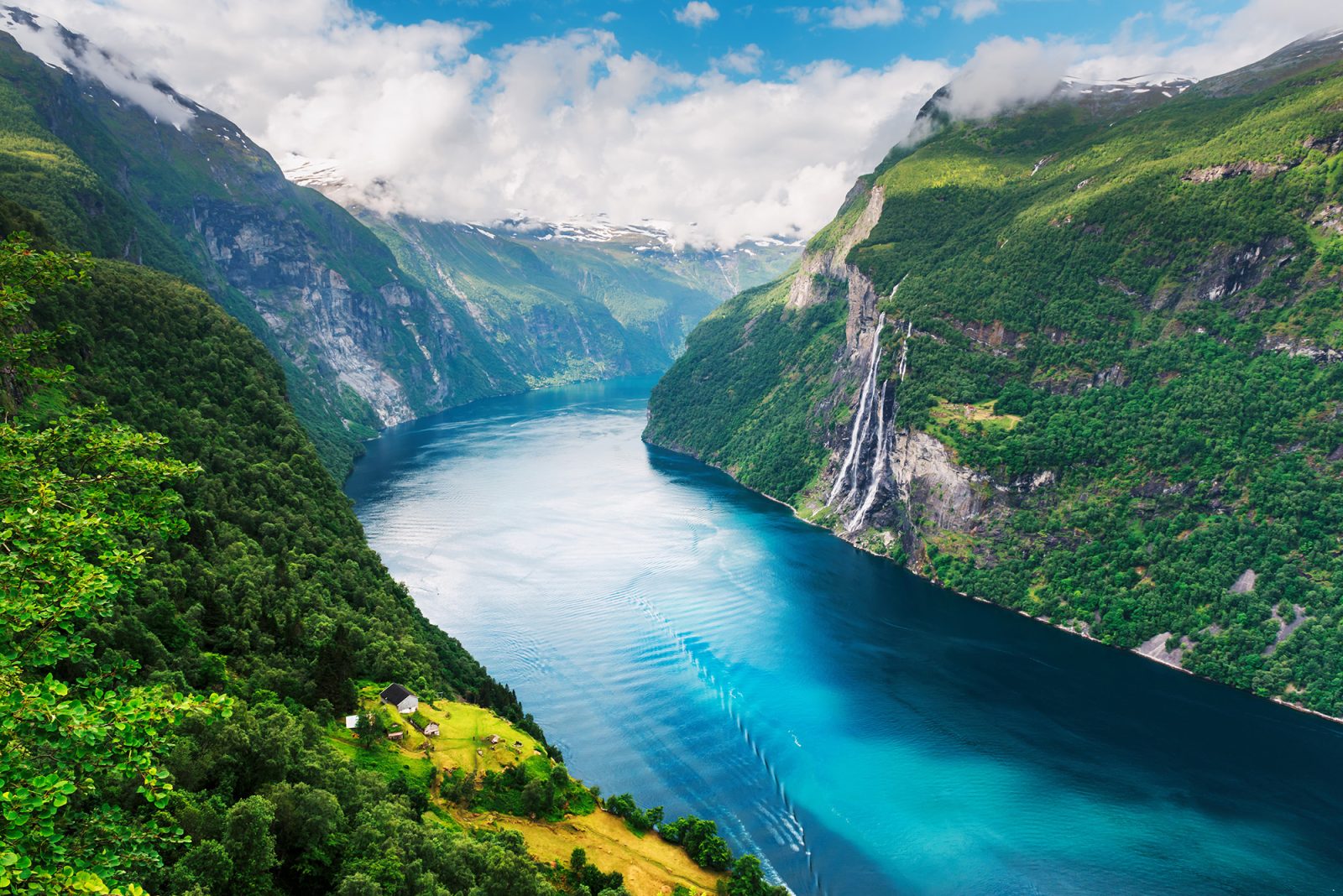 Fjord, Rebel Walls