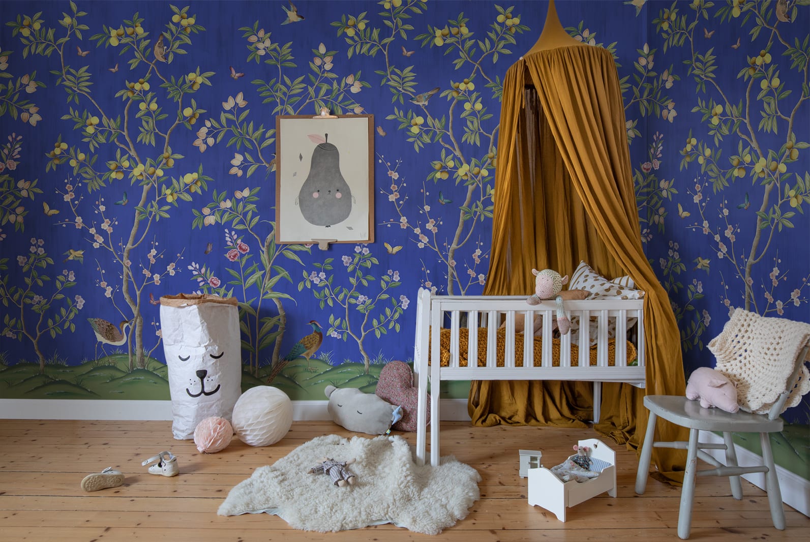 Chinoiserie Chic, Cobalt, Rebel Walls 2