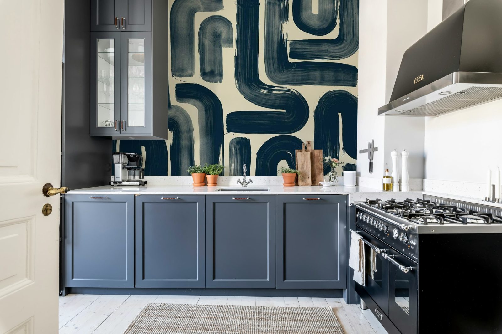 Drape Brush, Dark Blue, Rebel Walls 2