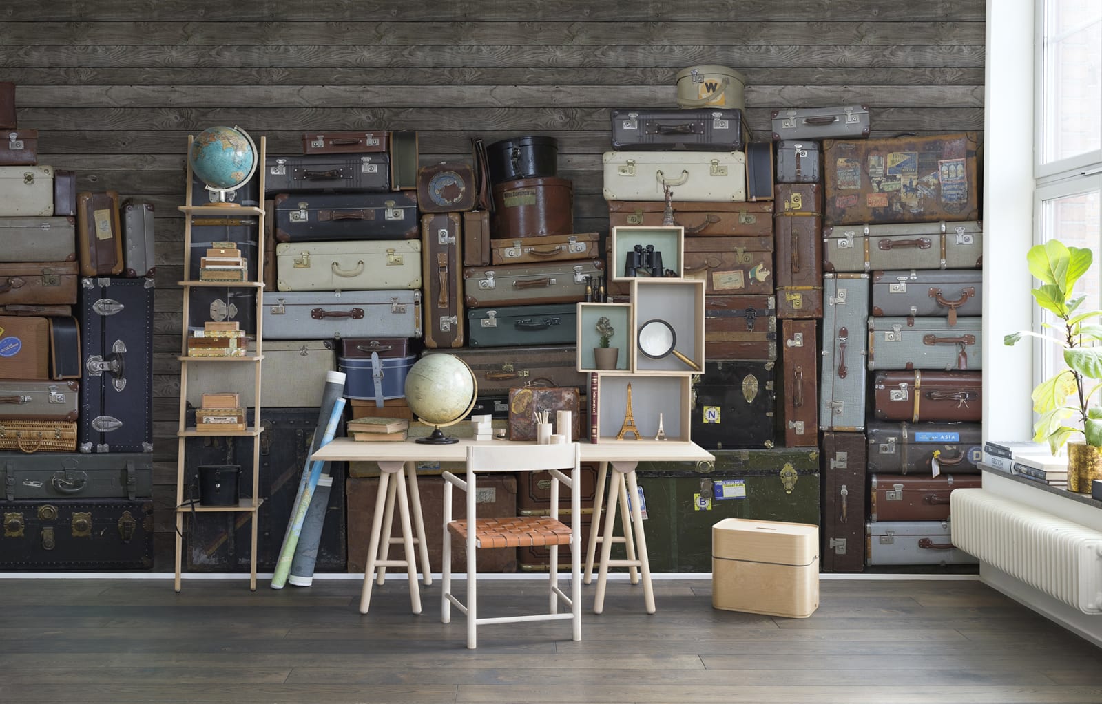 Stacked Suitcases, repetitiv, Rebel Walls 3