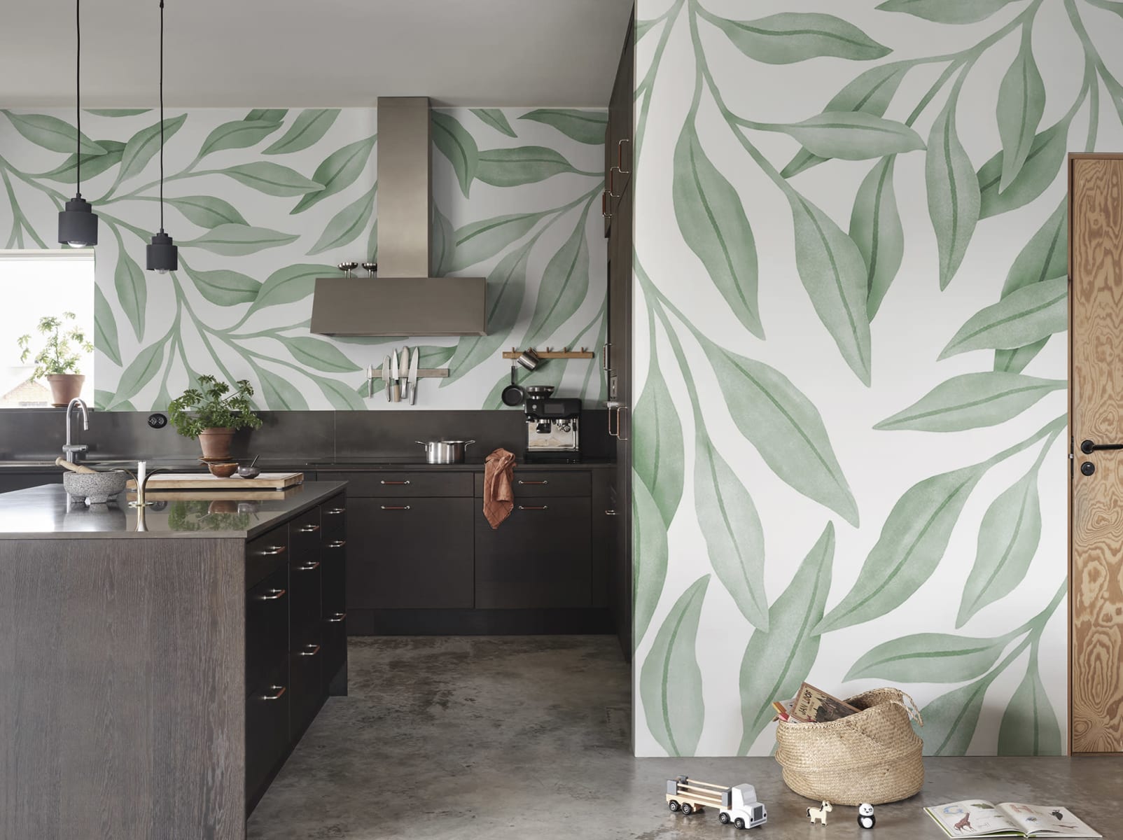 Giant Leaves, Light Green, Rebel Walls 2