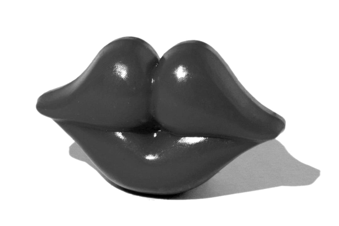Kissing Booth, Black, Rebel Walls 4