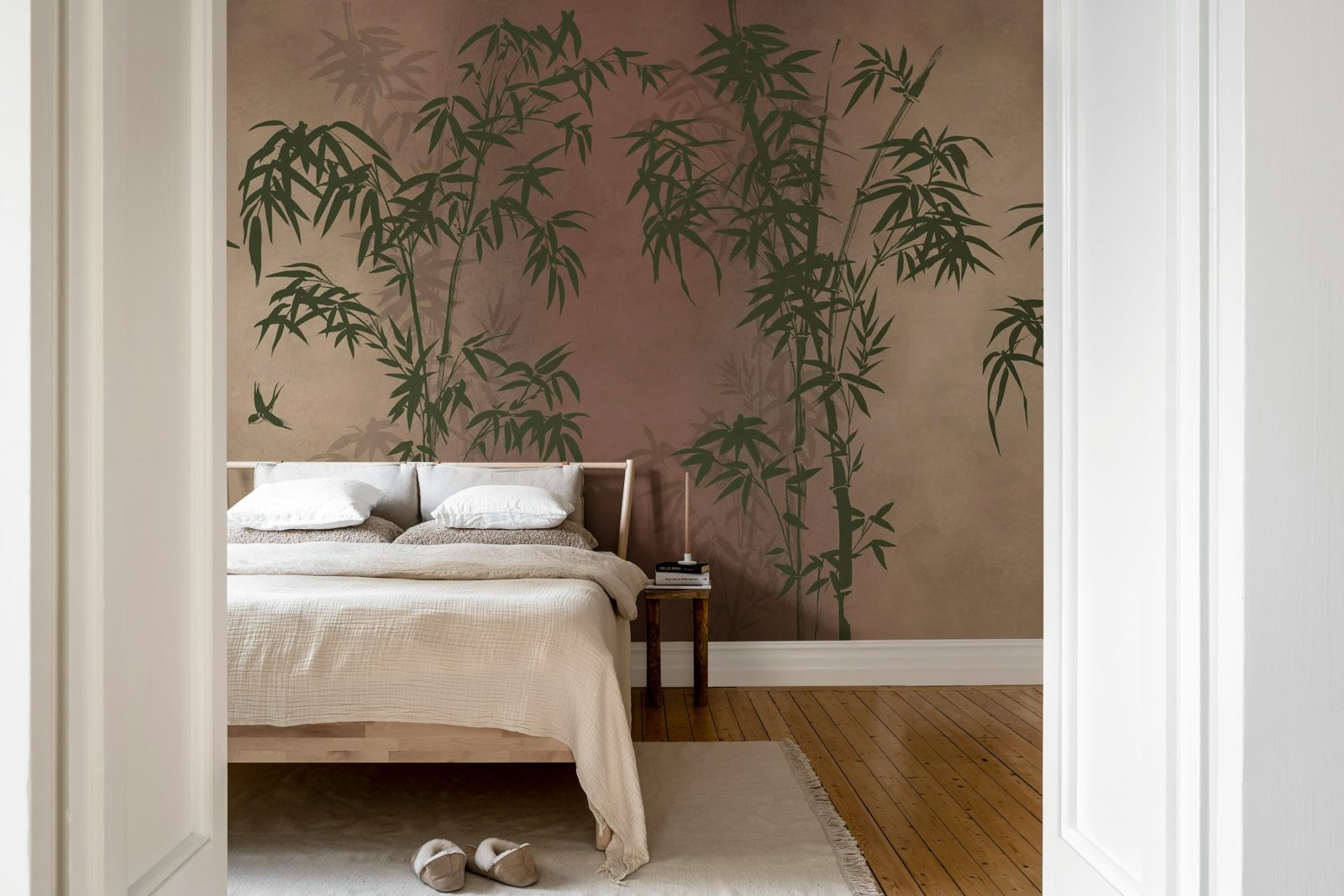 Bambusa, Red, Rebel Walls 3