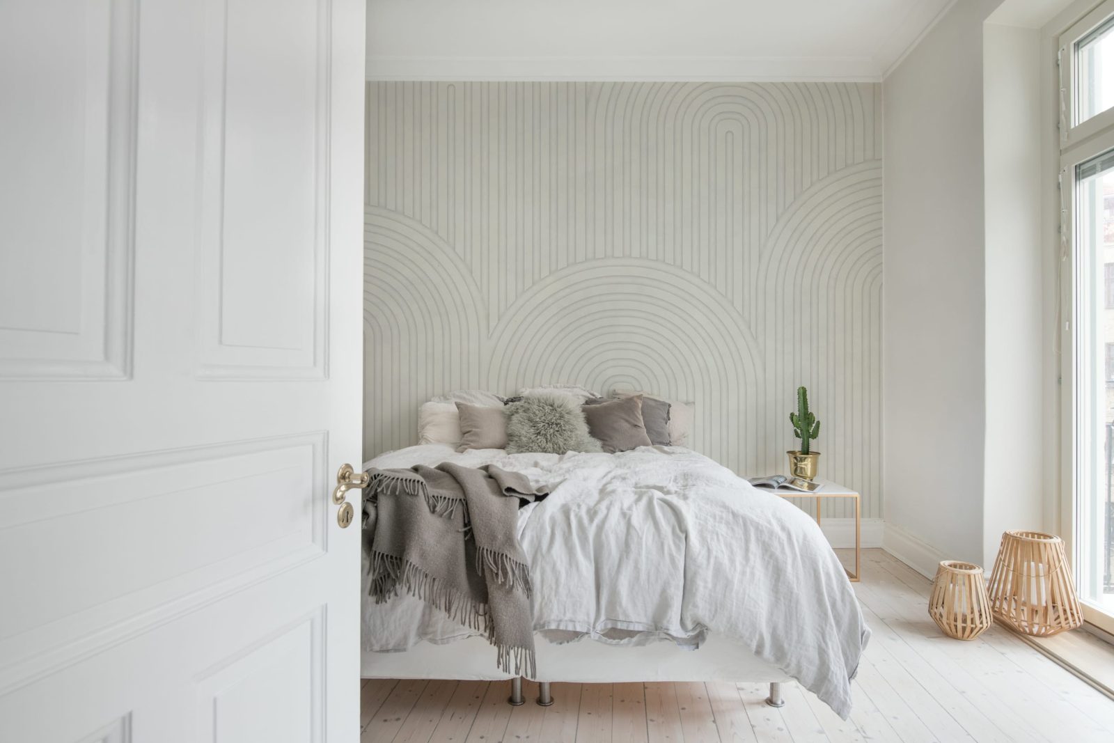 Clay Hills, Beige, Rebel Walls 3
