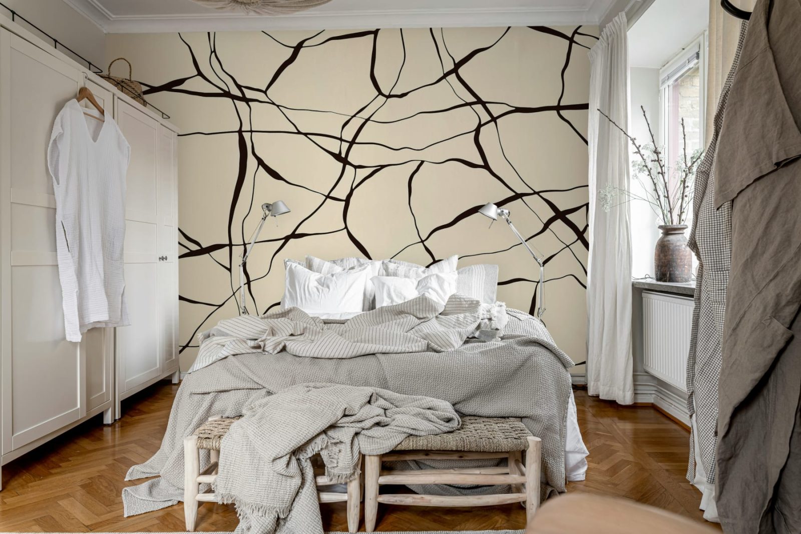Line Art, Beige, Rebel Walls 3