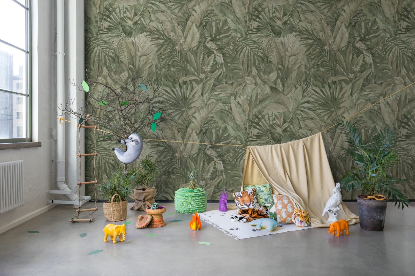 Birds in the Jungle, Light Green, Rebel Walls 3