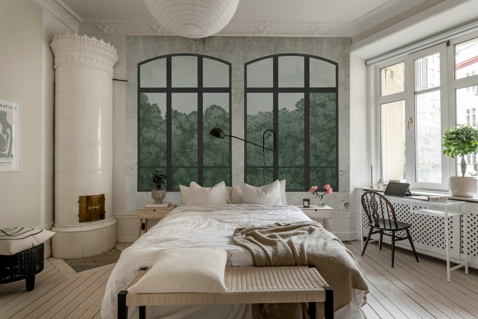 Vintage Windows, Soft Green, Rebel Walls 2