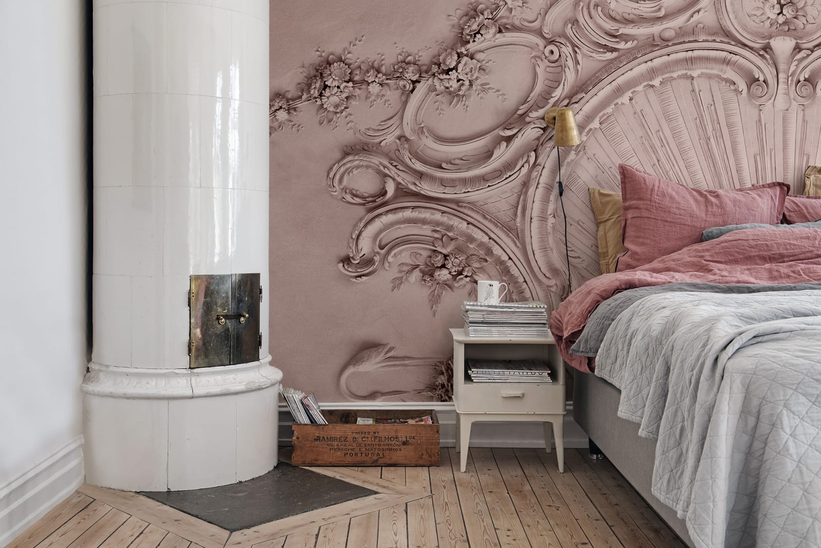 3D Stucco Gloria, Dusty Pink, Rebel Walls 2