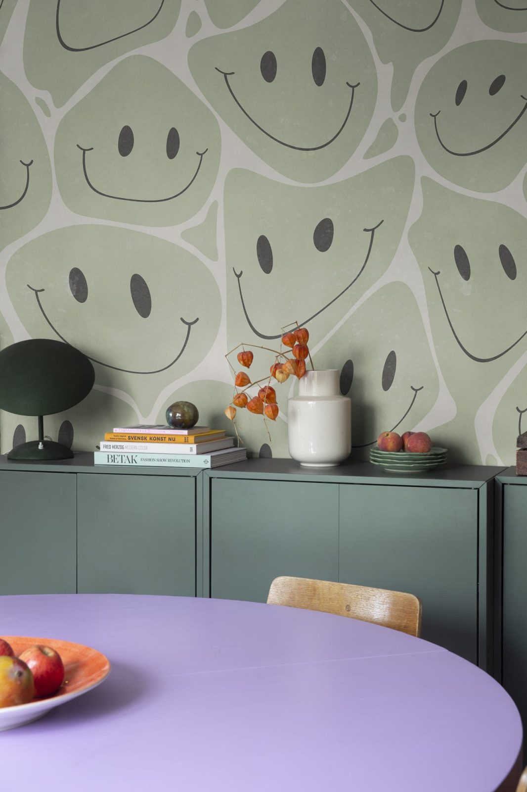 Happy Rebel Green, Rebel Walls 2
