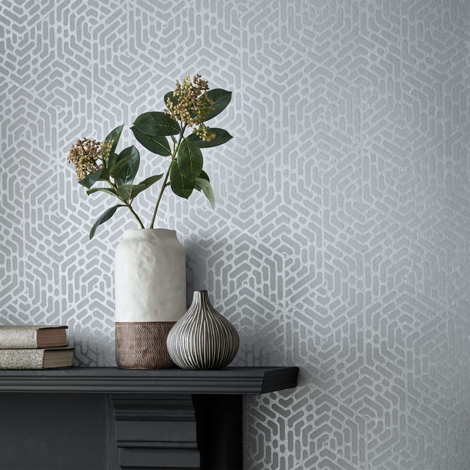 Willow, Silver Luxury Geometric, 1838 Wallcoverings, 5.3mp / rola 2
