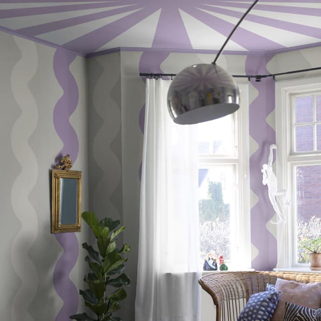 Rays, Lilac, Rebel Walls 3