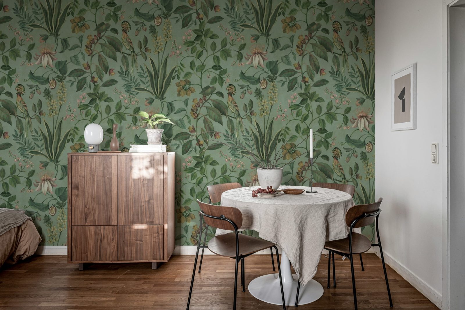 Tropical Harmony, Turquoise, Rebel Walls 3