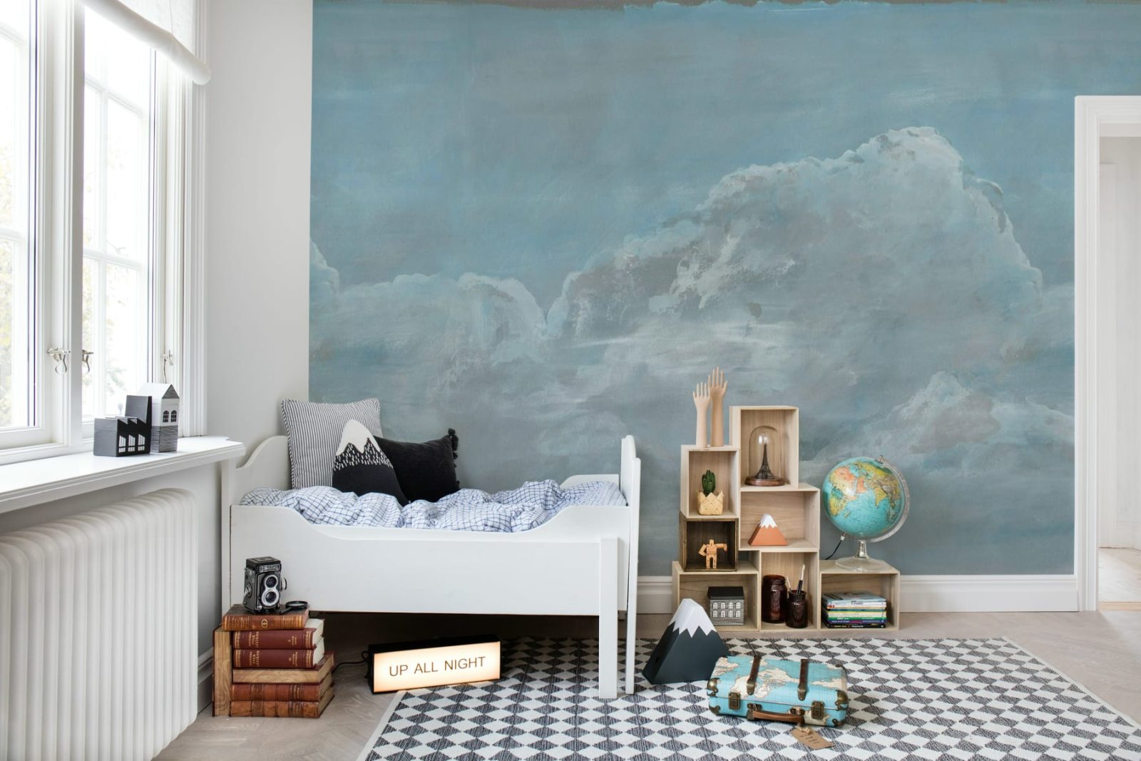 Up in the Clouds, Blue, Rebel Walls 3