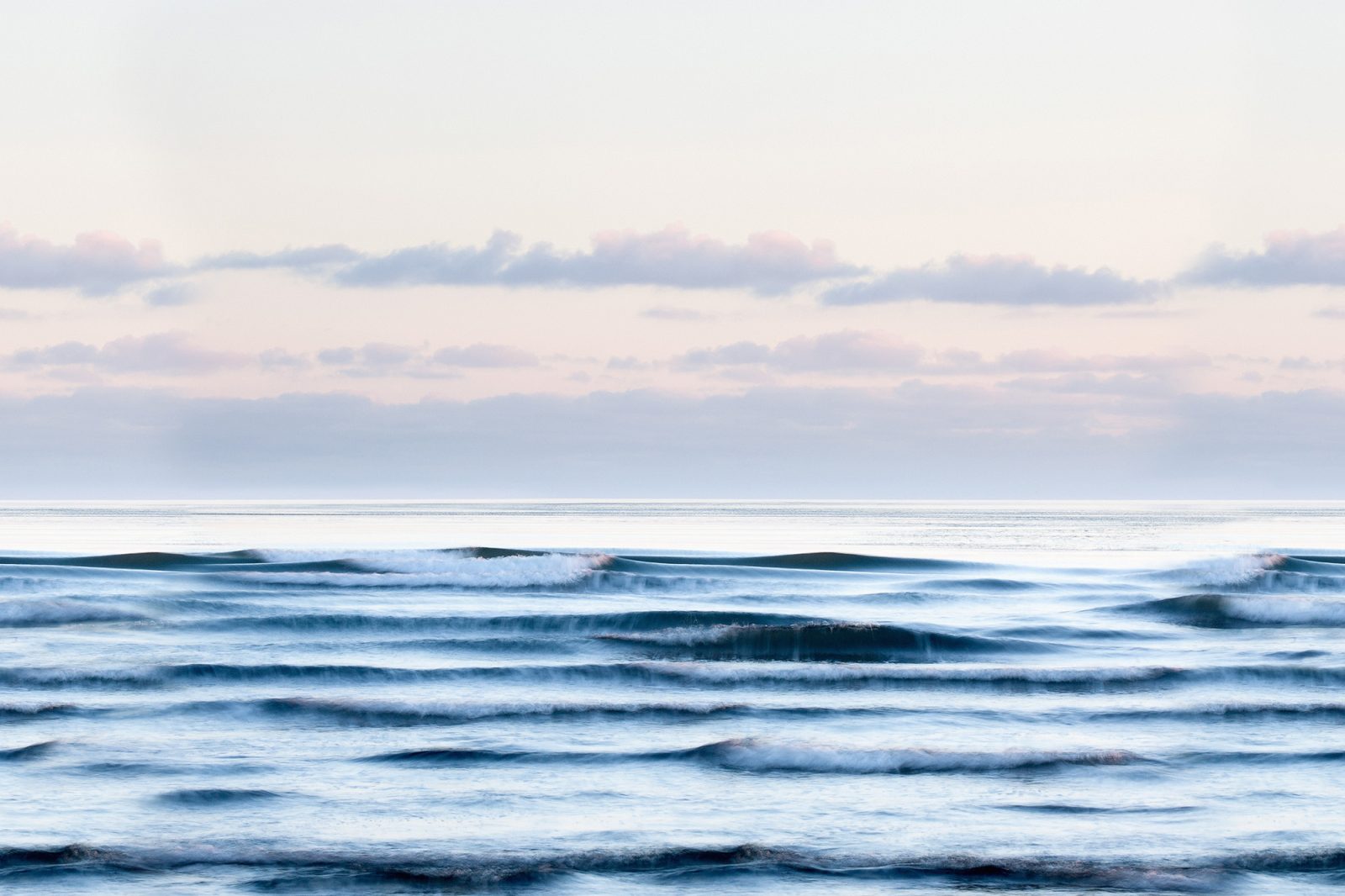 Sea Sunrise, Rebel Walls