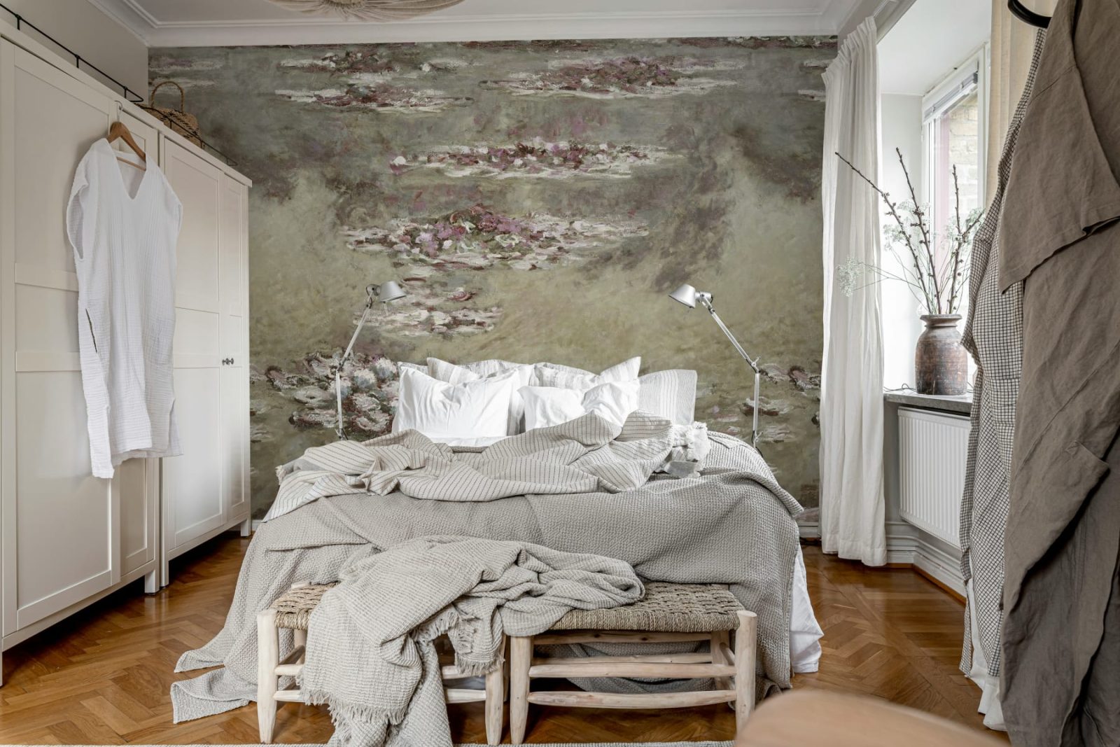 Water Lilies Monet, Beige, Rebel Walls 3