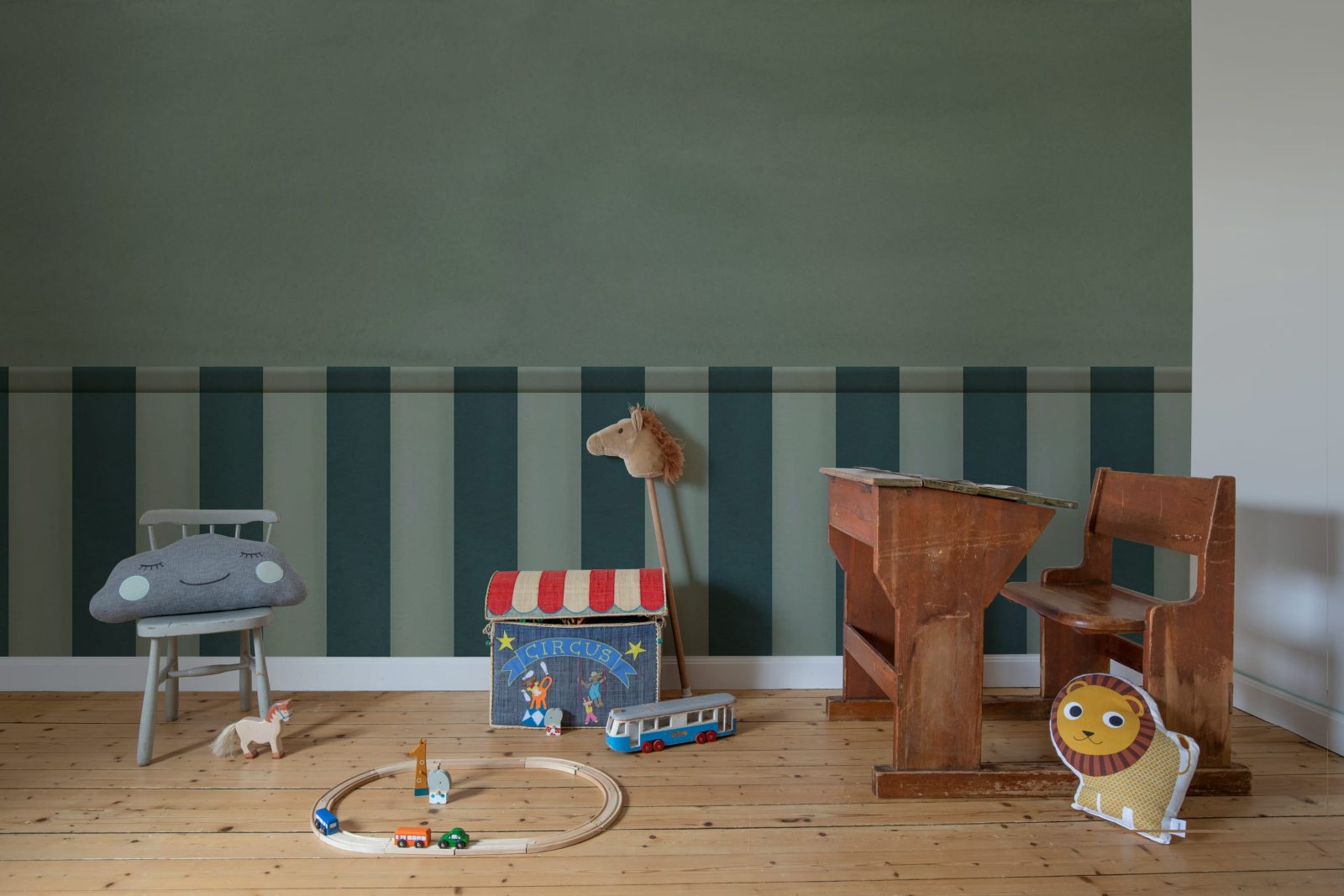 Striped Panel, Green, Rebel Walls 2
