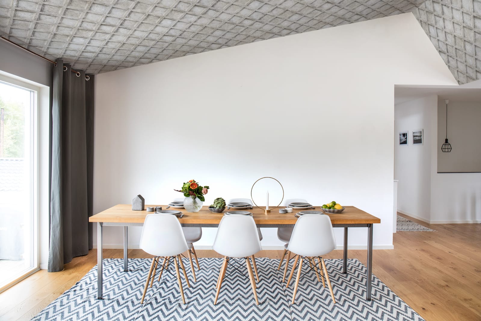 Concrete Trellis, Rebel Walls 3