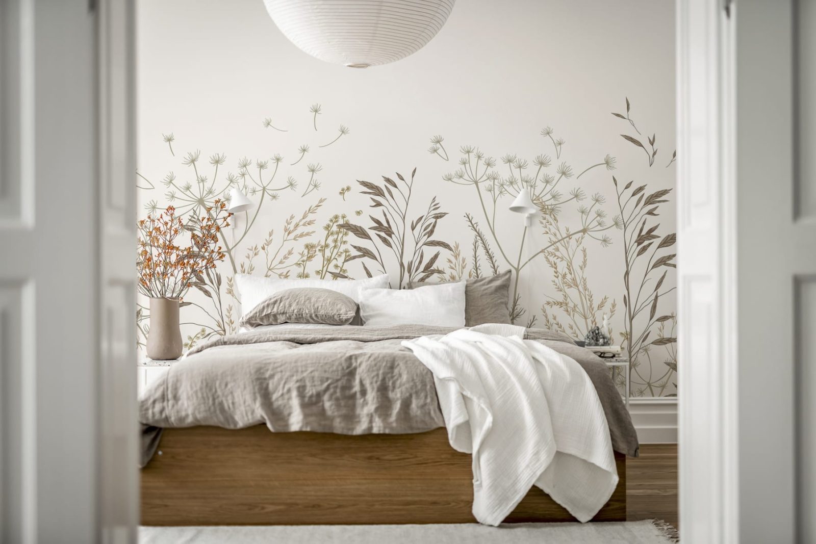 Straw Meadow, Beige, Rebel Walls 3